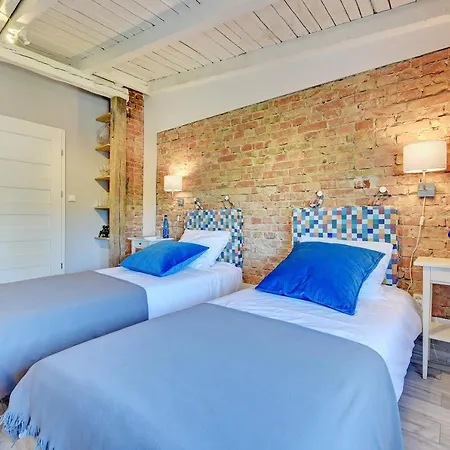 Kamienica Guest house