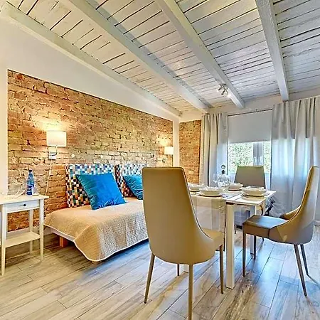 Kamienica Guest house *